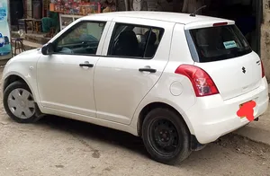 Suzuki Swift DX 1.3 2015 for Sale