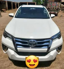 Toyota Fortuner 2.7 V 2021 for Sale