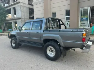 Toyota Hilux Double Cab 1988 for Sale