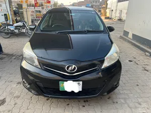 Toyota Vitz Jewela 1.0 2011 for Sale