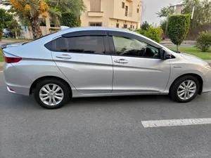 Honda Grace Hybrid EX 2015 for Sale