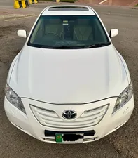 Toyota Camry Up-Spec Automatic 2.4 2007 for Sale