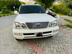 Toyota Land Cruiser Cygnus 2003 for Sale