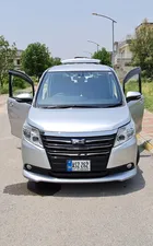 Toyota Noah G 2015 for Sale