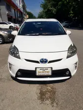 Toyota Prius G LED Edition 1.8 2012 for Sale