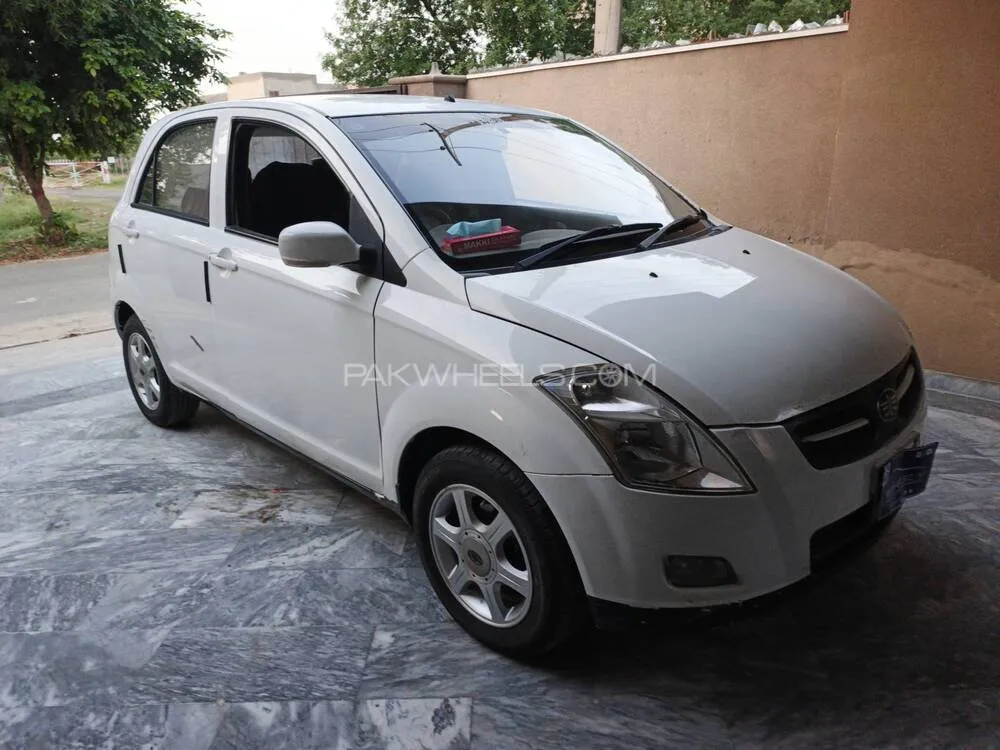 FAW V2 2018 for Sale in Lahore FAW V2 2018 for Sale in Lahore Image-2