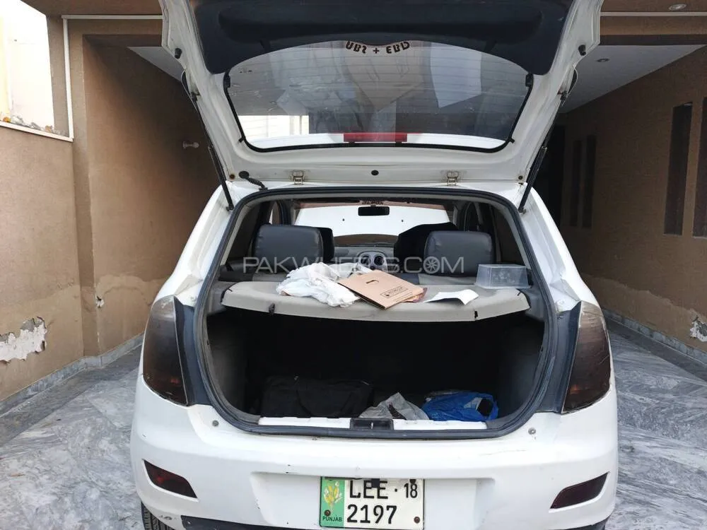 FAW V2 2018 for Sale in Lahore FAW V2 2018 for Sale in Lahore Image-11