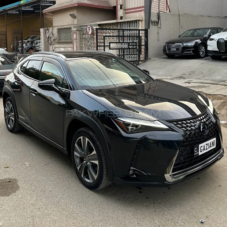 لیکزس یو ایکس 2021 for Sale in کراچی Image-1