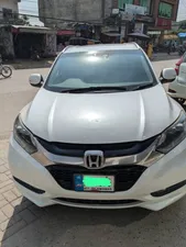 Honda Vezel Hybrid Z Style Edition 2015 for Sale