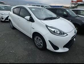 Toyota Aqua S 2018 for Sale