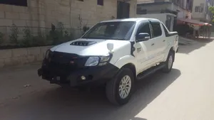 Toyota Hilux D-4D Automatic 2014 for Sale