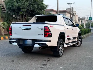 Toyota Hilux Revo V Automatic 2.8 2020 for Sale