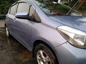 Toyota Vitz 2015 for Sale