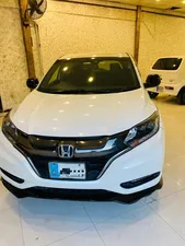 Honda Vezel Hybrid RS Honda Sensing  2016 for Sale