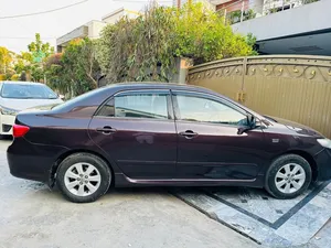 Toyota Corolla Altis Cruisetronic 1.6 2013 for Sale