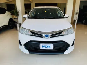 Toyota Corolla Axio Hybrid 1.5 2018 for Sale