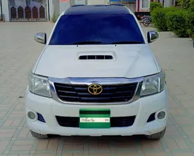 Toyota Hilux D-4D Automatic 2010 for Sale