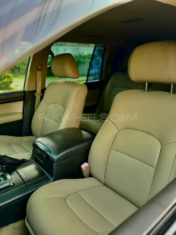 Toyota Land Cruiser 2008 for Sale in Lahore Toyota Land Cruiser 2008 for Sale in Lahore Image-19