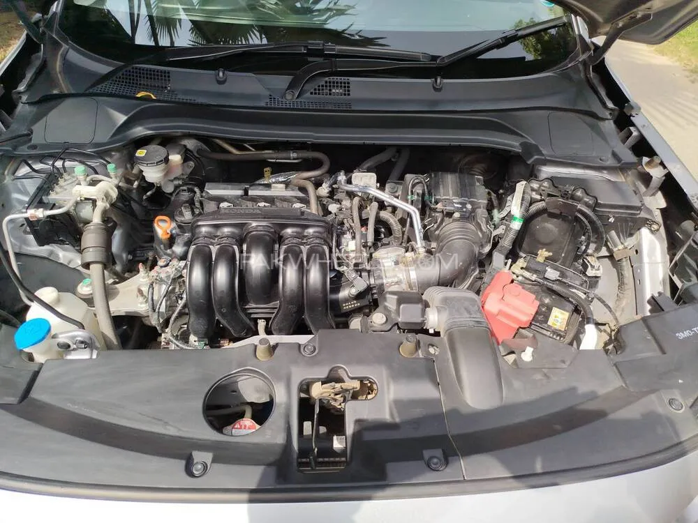 Honda HR-V 2022 for Sale in Lahore Honda HR-V 2022 for Sale in Lahore Image-7