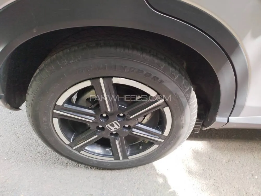 Honda HR-V 2022 for Sale in Lahore Honda HR-V 2022 for Sale in Lahore Image-14