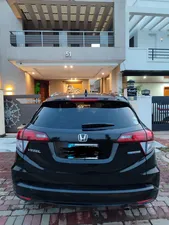 Honda Vezel Hybrid X 2016 for Sale