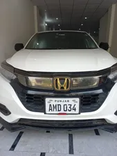 Honda Vezel Hybrid Z 2018 for Sale