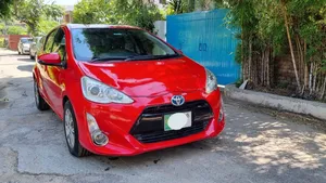 Toyota Aqua G 2014 for Sale