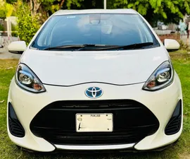 Toyota Aqua S 2020 for Sale