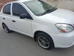 Toyota Platz F 1.0 2004 for Sale