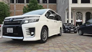 Toyota Voxy 2016 for Sale