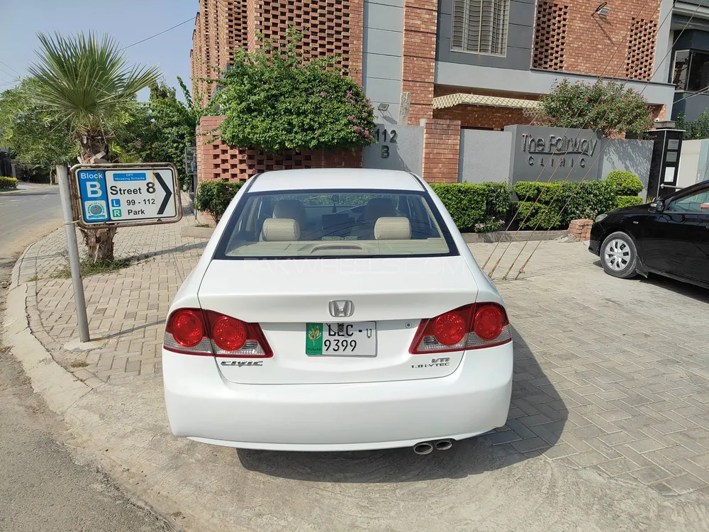 Honda Civic 2011 for Sale in Lahore Image-1