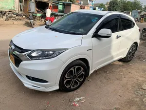 Honda Vezel Hybrid Z 2014 for Sale