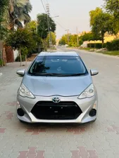 Toyota Aqua S 2015 for Sale