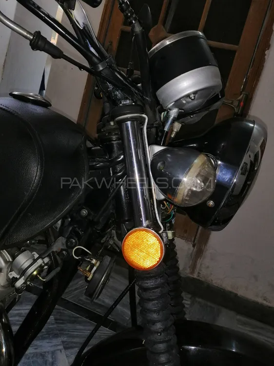 Suzuki GS 150 SE 2018 for Sale Suzuki GS 150 SE 2018 for Sale Image-11