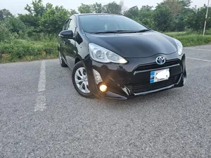 Toyota Aqua S 2016 for Sale