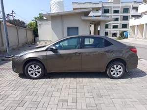 Toyota Corolla Altis Automatic 1.6 2015 for Sale