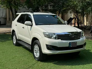 Toyota Fortuner 2.7 VVTi 2013 for Sale