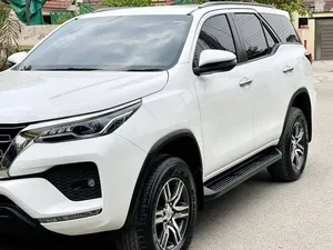 Toyota Fortuner 2.7 G 2021 for Sale