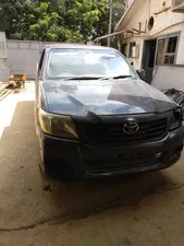 Toyota Hilux 4x2 Single Cab Up Spec 2013 for Sale