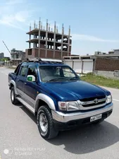 Toyota Hilux Double Cab 2001 for Sale