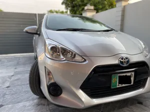 Toyota Aqua S 2015 for Sale