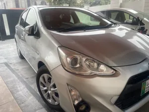 Toyota Aqua S 2015 for Sale