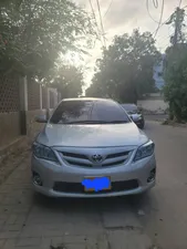 Toyota Corolla Altis SR Cruisetronic 1.6 2013 for Sale