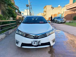 Toyota Corolla Altis CVT-i 1.8 2016 for Sale