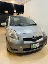 Toyota Vitz F 1.0 2010 for Sale