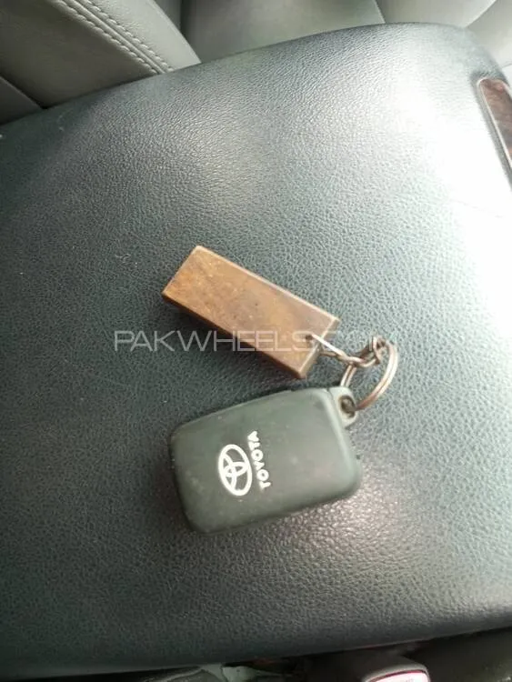 Toyota Land Cruiser 2010 for Sale in Lahore Toyota Land Cruiser 2010 for Sale in Lahore Image-12