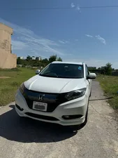 Honda Vezel Hybrid Z 2015 for Sale