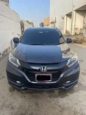 Honda Vezel Hybrid Z 2015 for Sale