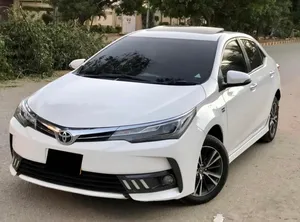 Toyota Corolla Altis Grande CVT-i 1.8 2018 for Sale