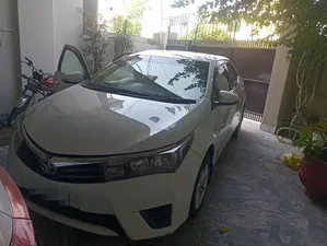 Toyota Corolla XLi VVTi 2015 for Sale